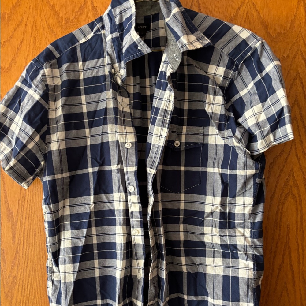 Men’s J Crew Short Sleeve Button Down Size Large